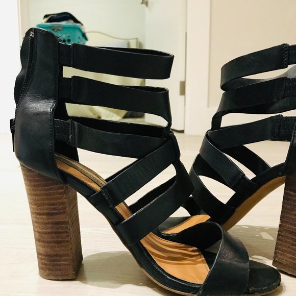 Steve Madden Sandal Heels - Picture 1 of 3